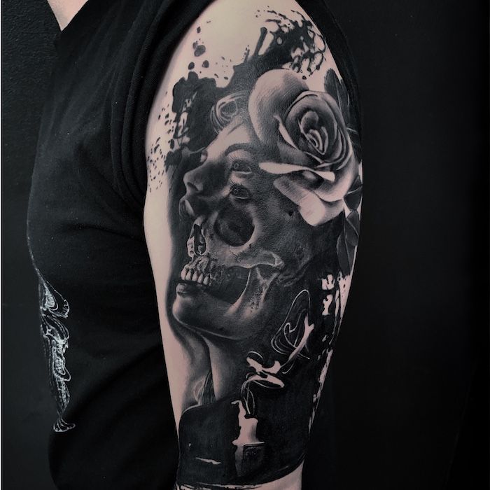 Woman and Skull Black nad Grey Tattoo